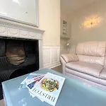 Elegant Georgian Apartment Near Clifton Village