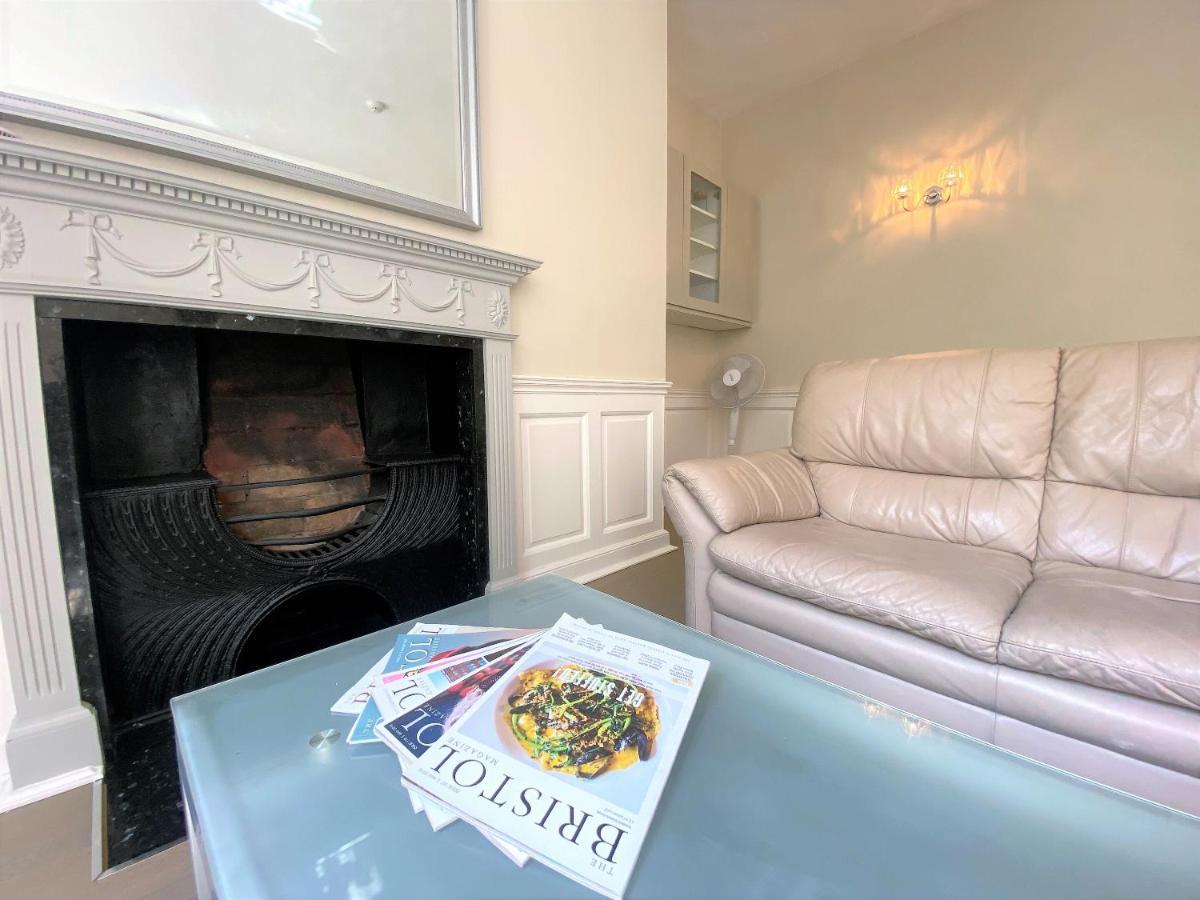 Apartment Elegant Georgian Near Clifton Village